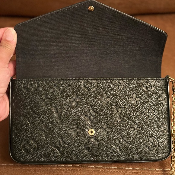 Louis Vuitton Felicie Pochette Monogram Empreinte Leather - Picture 5 of 15